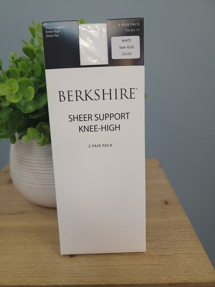 3-pack of knee highs in packaging.