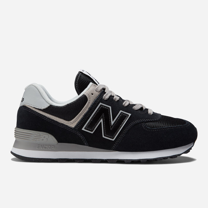 574 BLACK/WHITE
