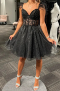 A-Line Black Sequins Sweetheart Short Homecoming Dresses with Furthers