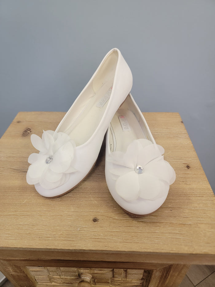 white girl's flats with flower on toe