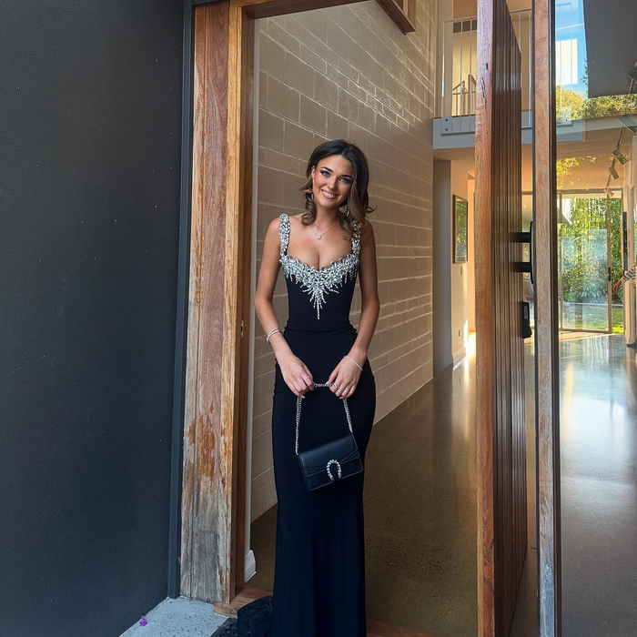Black Spaghetti-Straps Sheath Rhinestone Sleeveless Prom Dress