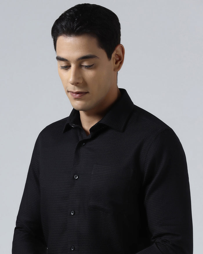 Black Textured Shirt - Skater