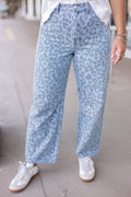 Washed blue and black leopard print barrel denim pants by Entro