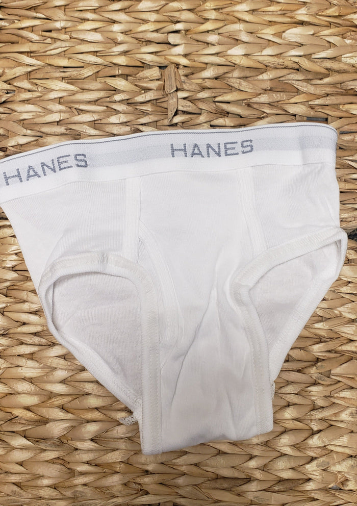 White cotton briefs for boys.