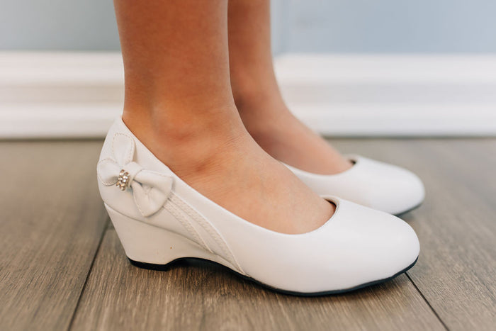girls wedge shoe with bow on the side