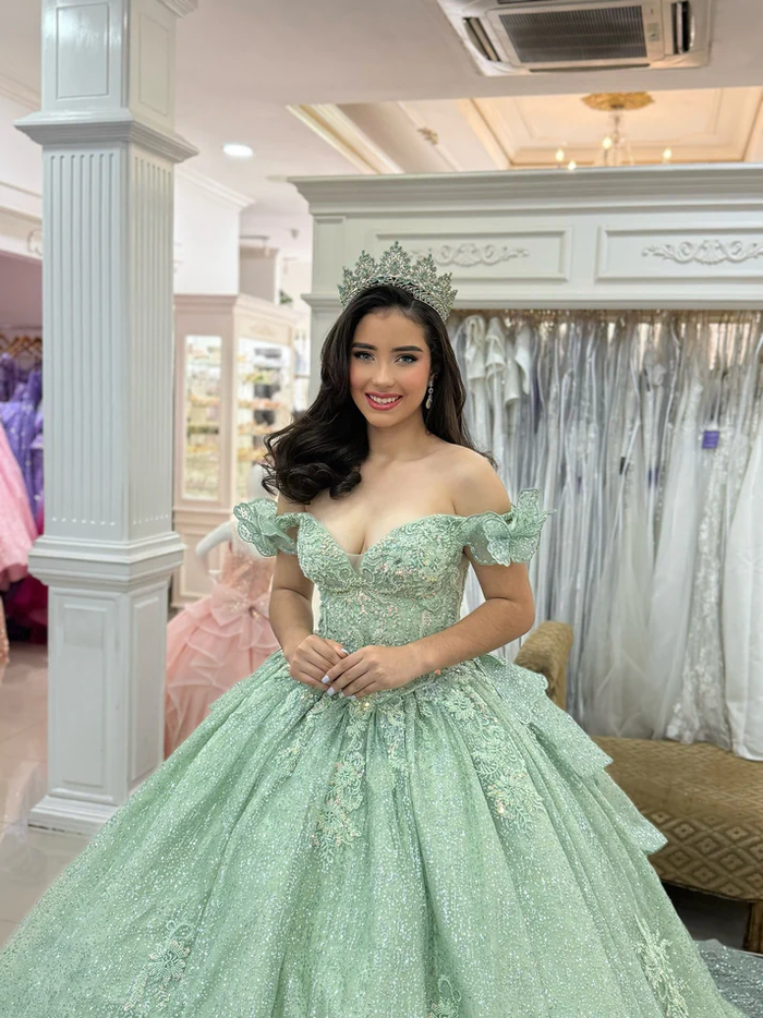 Glittery Tulle Lace Beaded Sweet 16 Quinceanera Dresses Off Shoulder Party Gowns