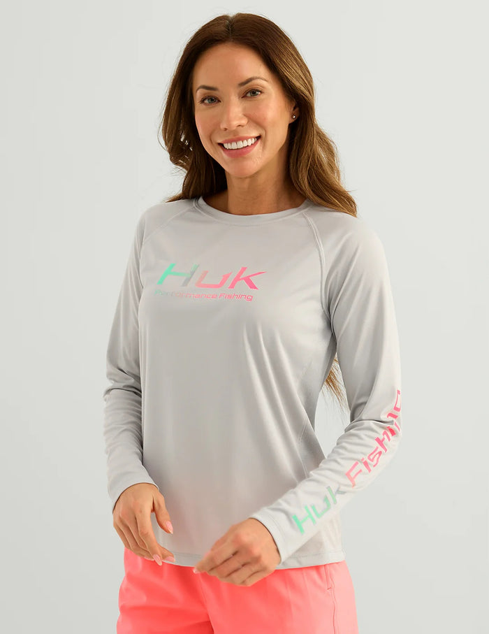 HUK WOMENS PURSUIT CREW SOLID LONG SLEEVE SHIRT