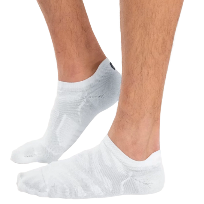 A pair of white men's running socks with anatomical shaping and a visible logo on the foot area.