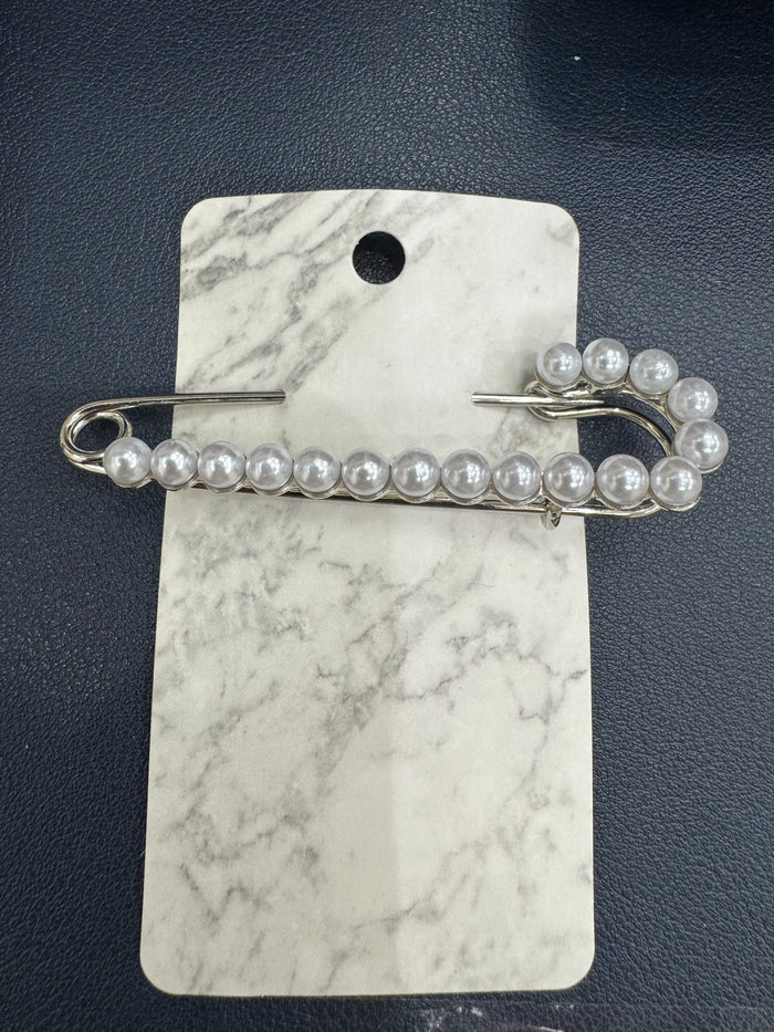 Pearl Safety Pin Brooch
