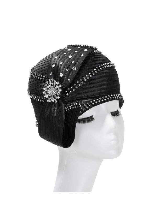 Round Ribbon Hat w/ Brooch and Rhinestoned Strip
