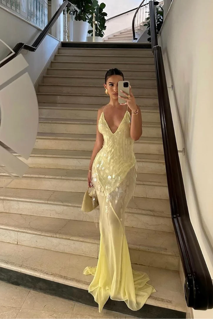 Sexy Spaghetti Straps V-Neck Sleeveless Backless Maxi Dress Prom Dresses
