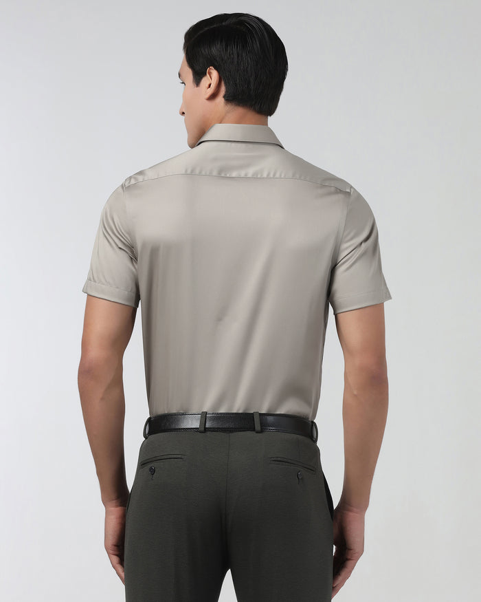 Stone Half Sleeve Unwrinkle Solid Shirt - Sylvia