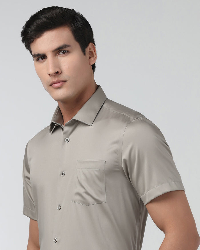 Stone Half Sleeve Unwrinkle Solid Shirt - Sylvia