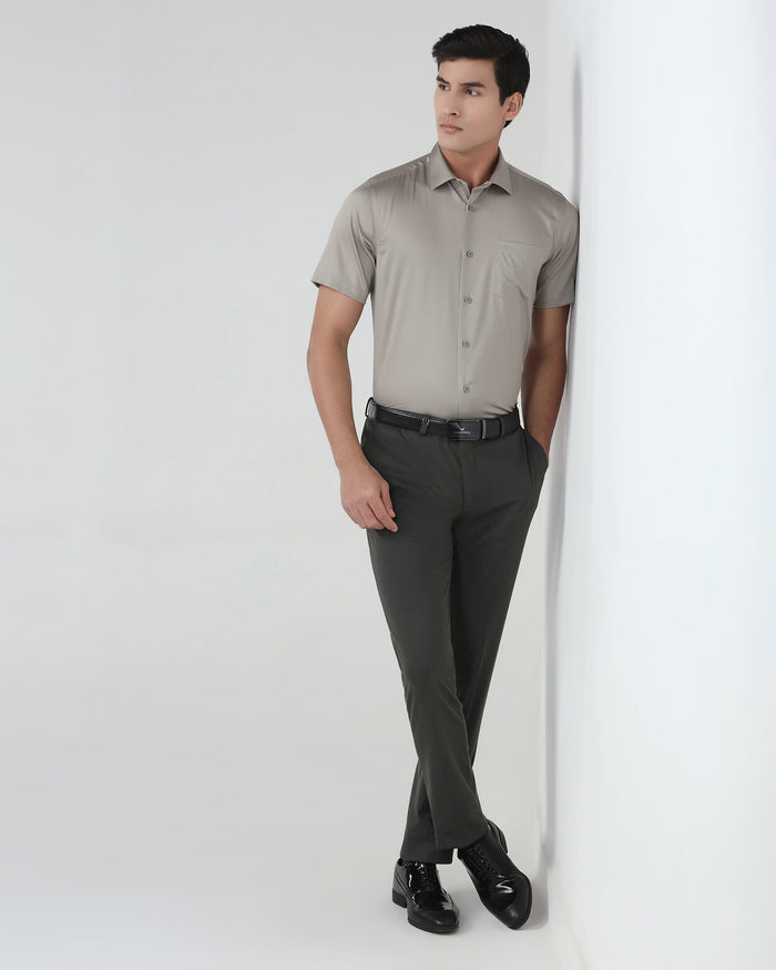 Stone Half Sleeve Unwrinkle Solid Shirt - Sylvia