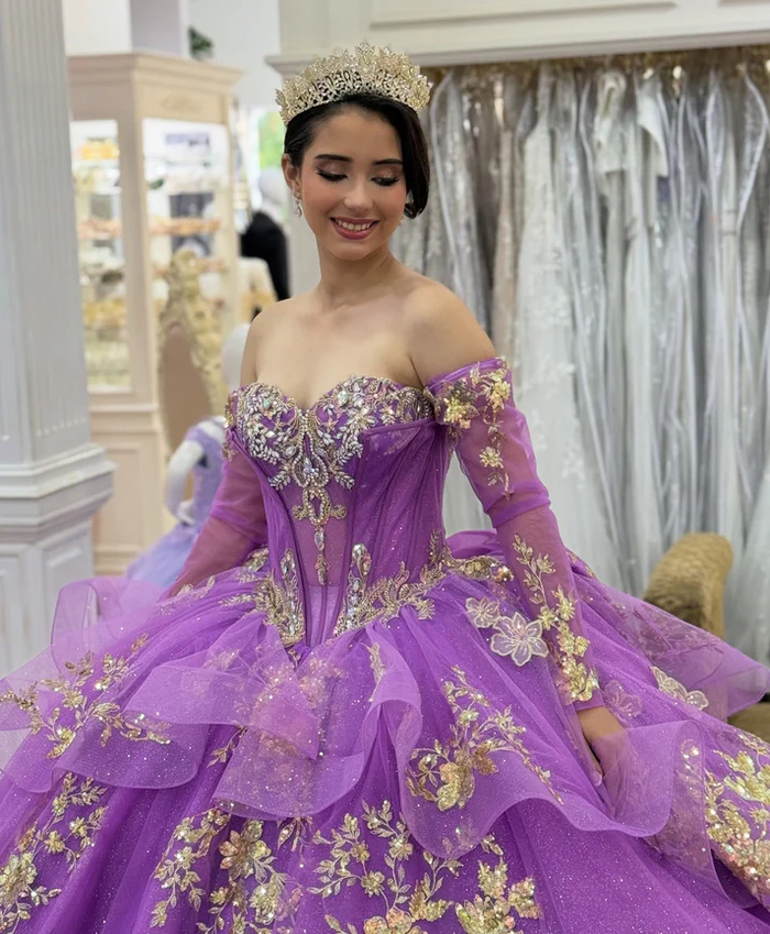 Sweetheart Ball Gown Princess Sweet 16 Quinceanera Dresses with Detachable Sleeves