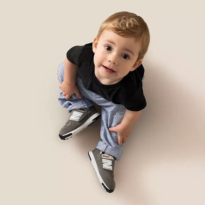 Toddler 574 NEW-B Hook & Loop