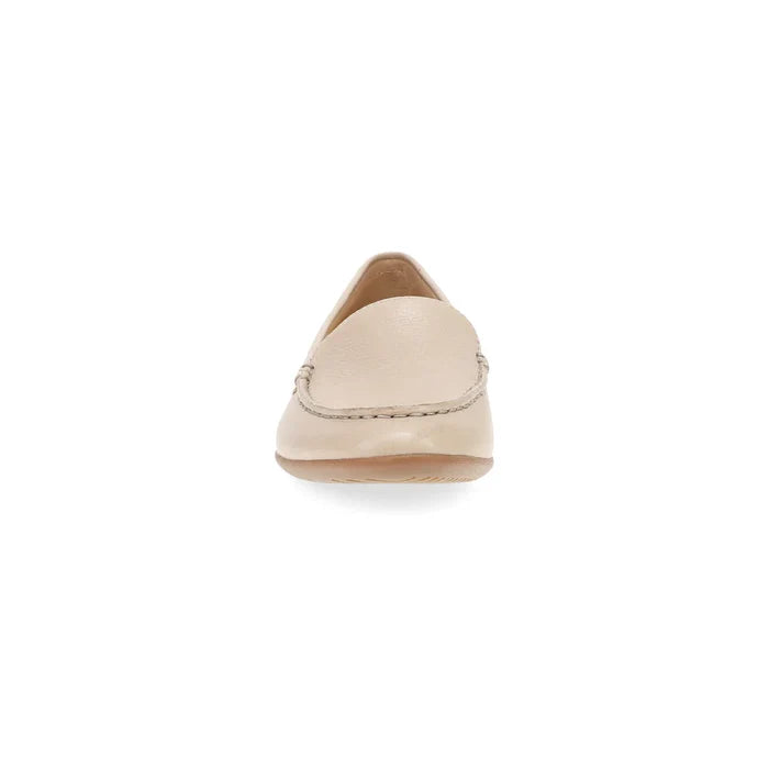 Women's Lorri