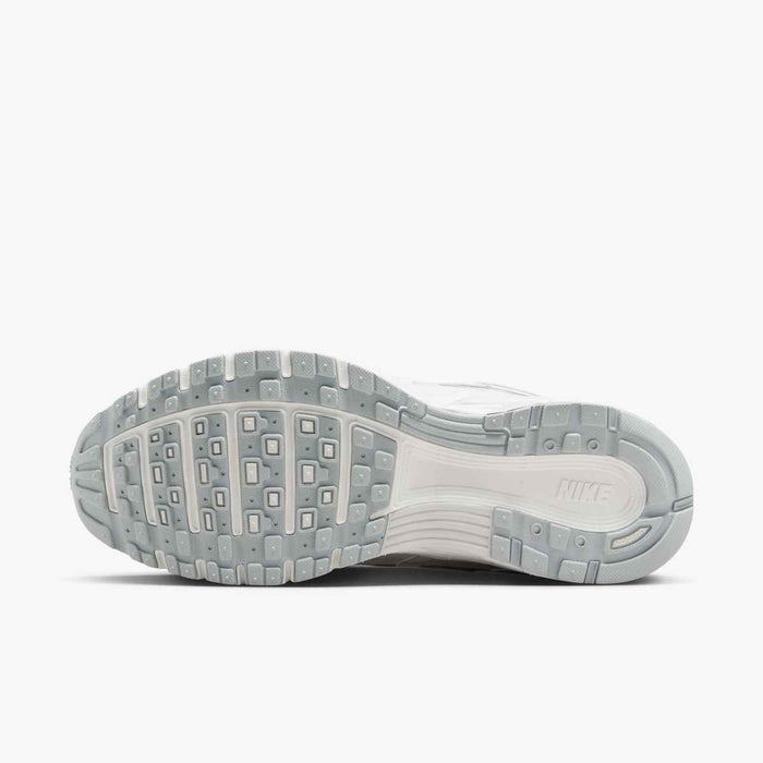 Women's Nike P-6000 SE